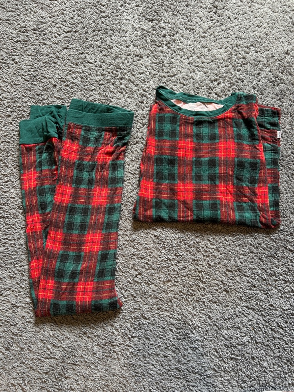 Little Sleepies Red & Green Plaid Kids Pajama Set. Size 7/8